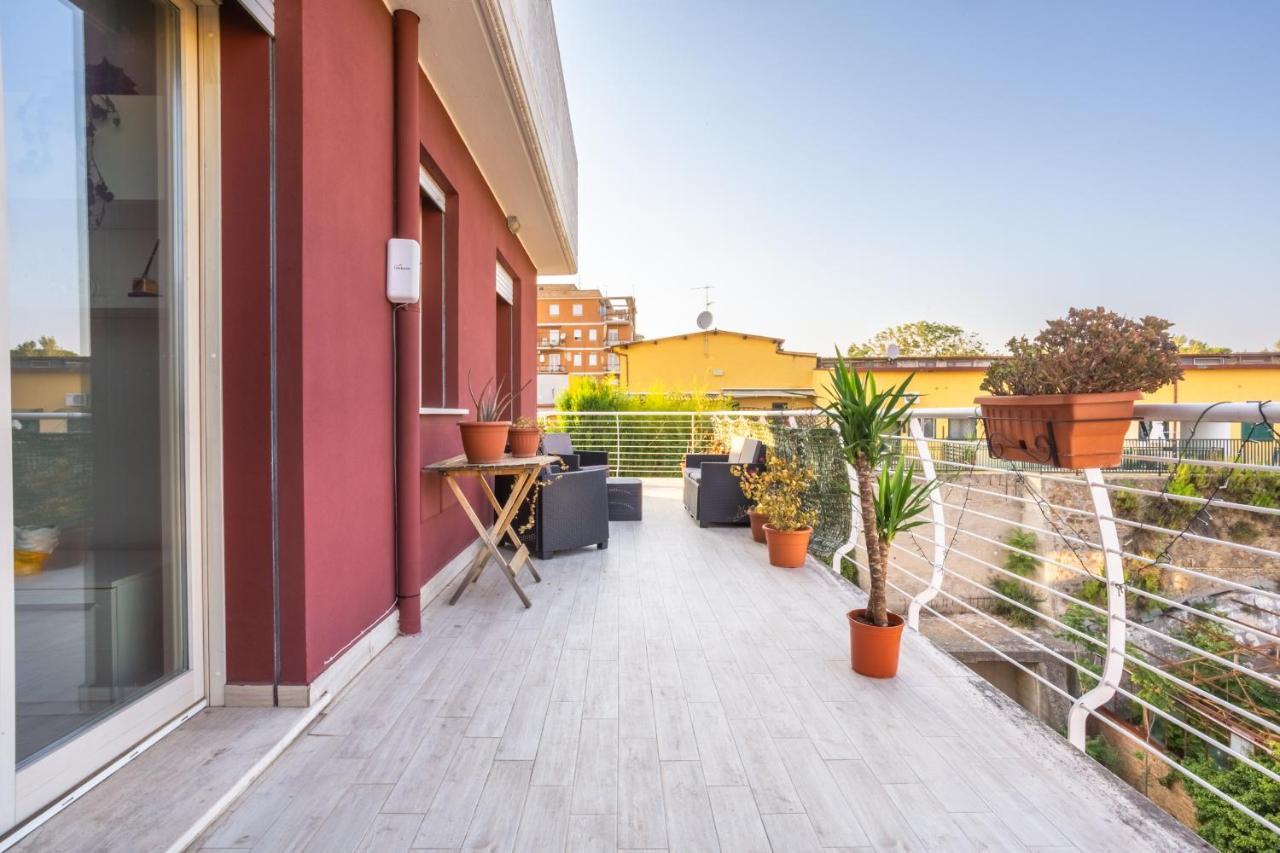 Urban Retreat -Private Parking+Terrace Daire Roma Dış mekan fotoğraf